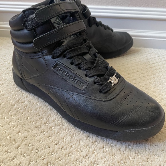 Reebok Classic High Top Sneakers – Black, Upgraded Laces - Picture 4 of 5